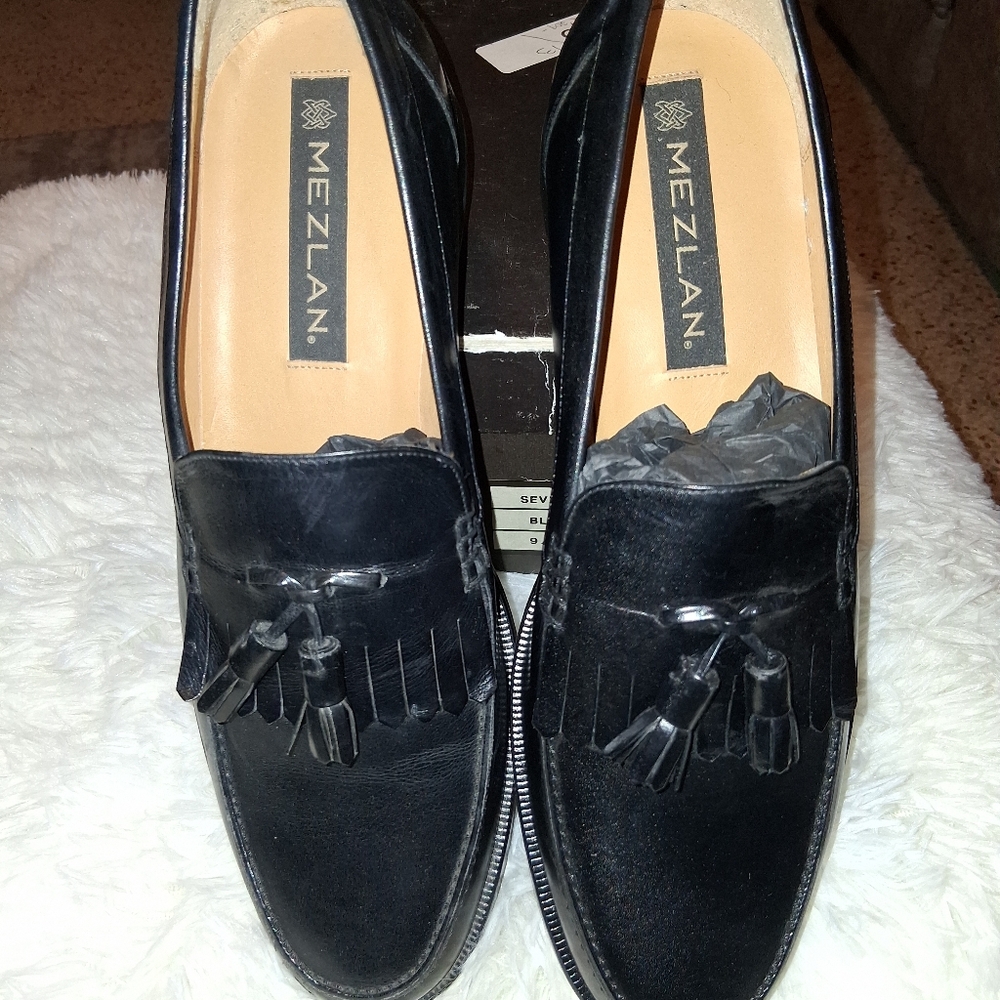 Mezlan Men's Black Leather Loafers